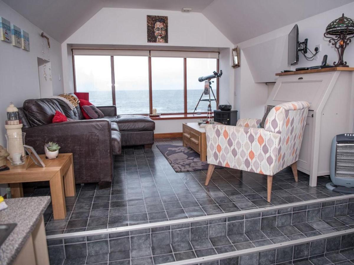 Pew With A View - Seafront Cottages Sandhaven Dış mekan fotoğraf
